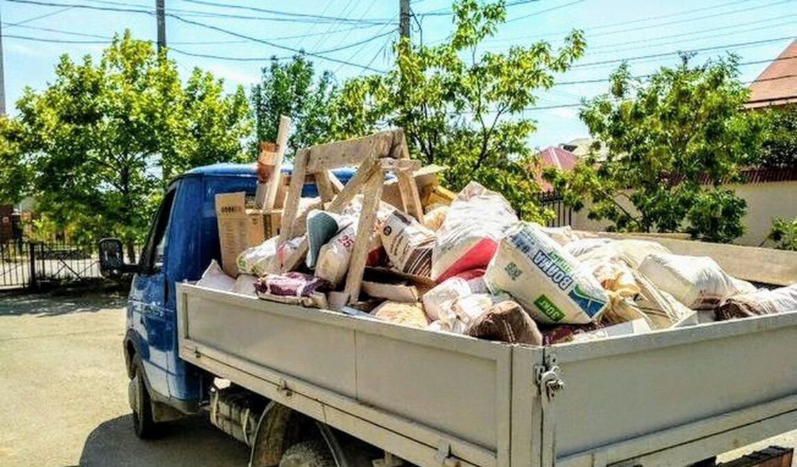 Вывоз мусора Газелью в Серпухове в октябре