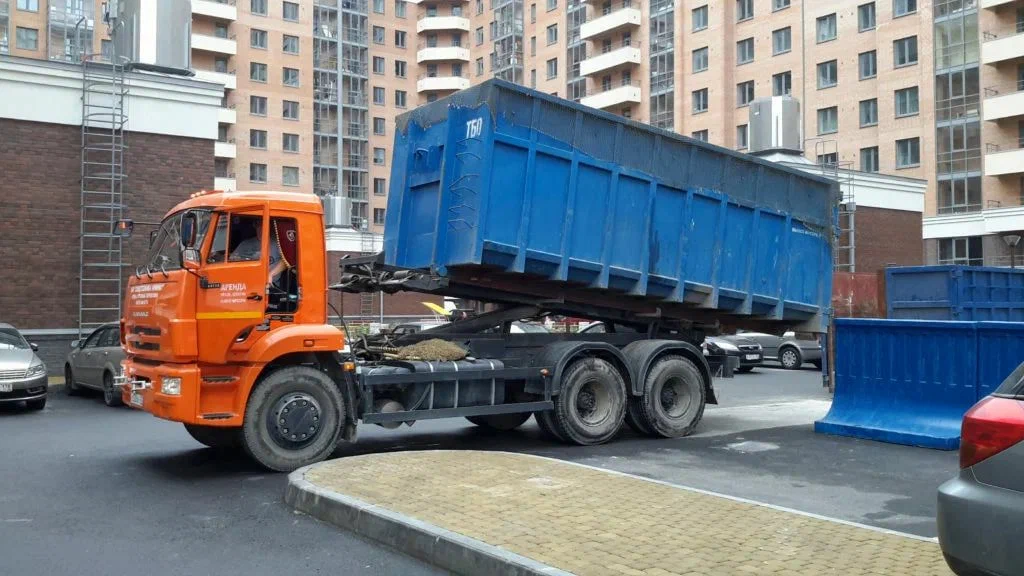 Аренда пухто для вывоза строительного и бытового мусора в Серпухове в октябре