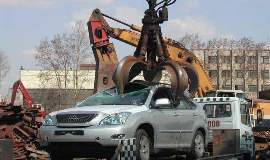 Вывоз старых автомобилей на утилизацию в Серпухове в октябре