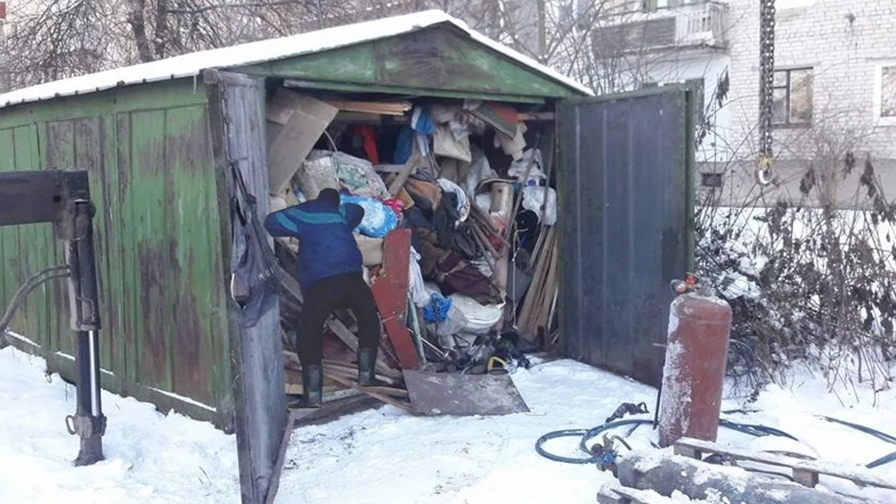 Вывоз мусора из гаража с гарантией чистоты в Серпухове в октябре